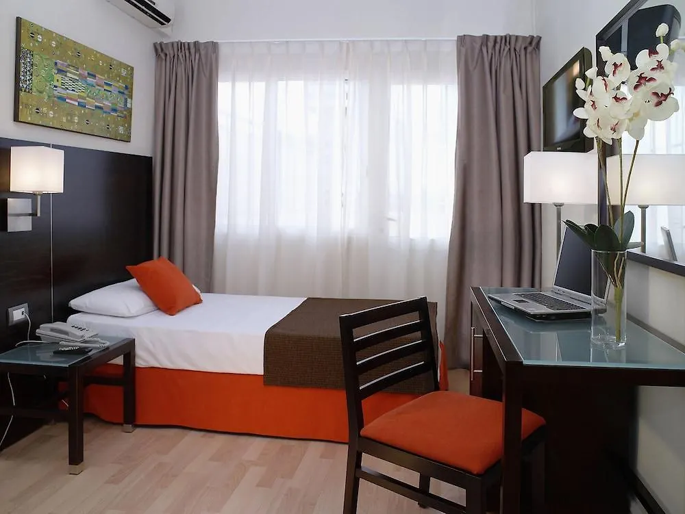 Hotel Adonis Pelinor Santa Cruz de Tenerife 2*,  Spain